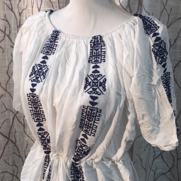 Cupshe light weight summer dress aztec embroidered - Picture 3 of 6